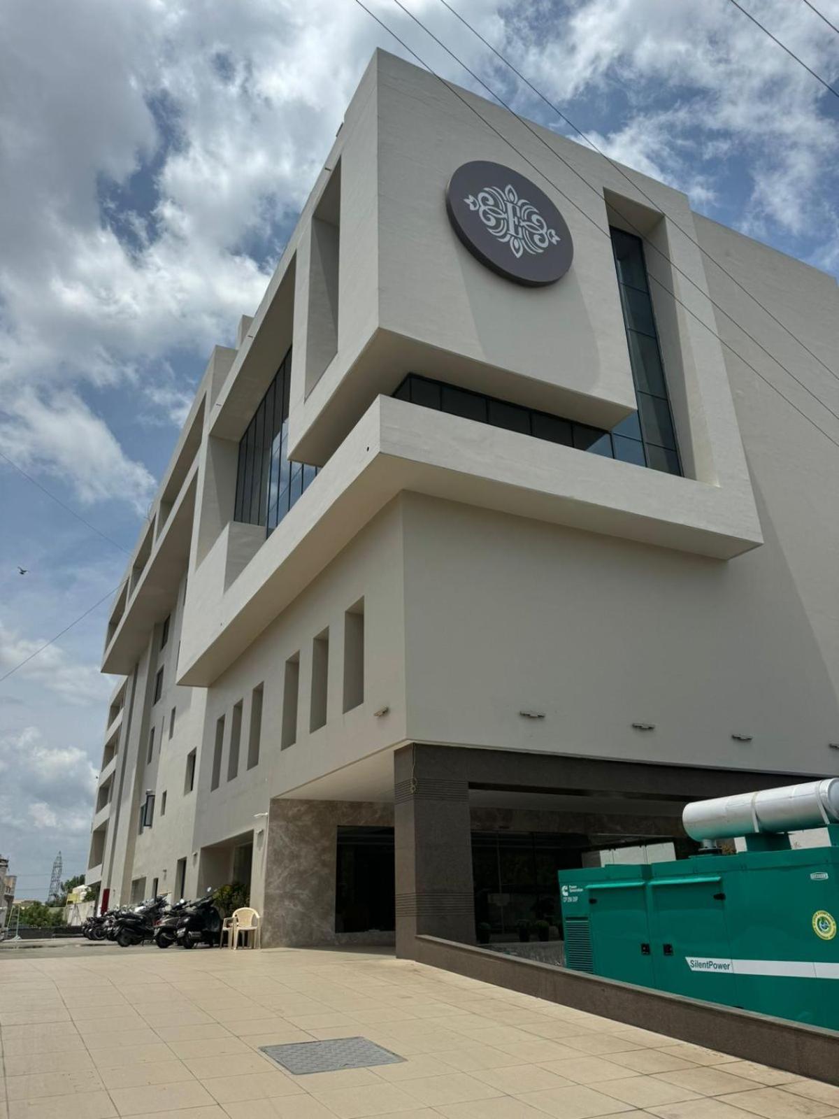 Royal Embassy Ξενοδοχείο Erode Εξωτερικό φωτογραφία